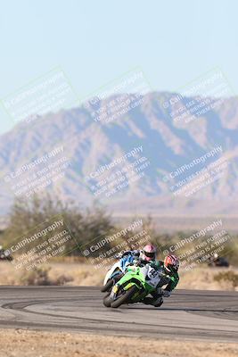 media/Dec-07-2025-CVMA (Sun) [[3e7d2de5dc]]/Race 16-Formula Middleweight/